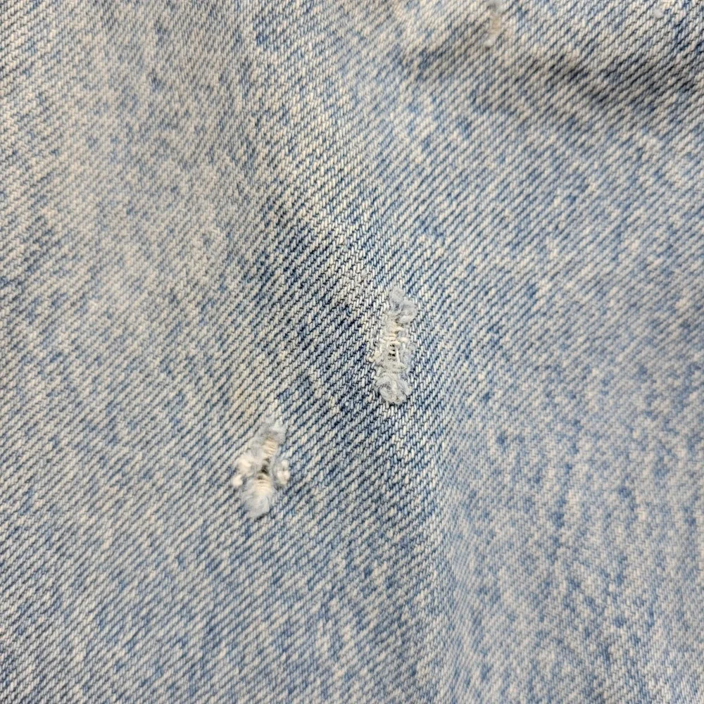 berkley‎ jensen stained and distressed blue jeans size 30X29